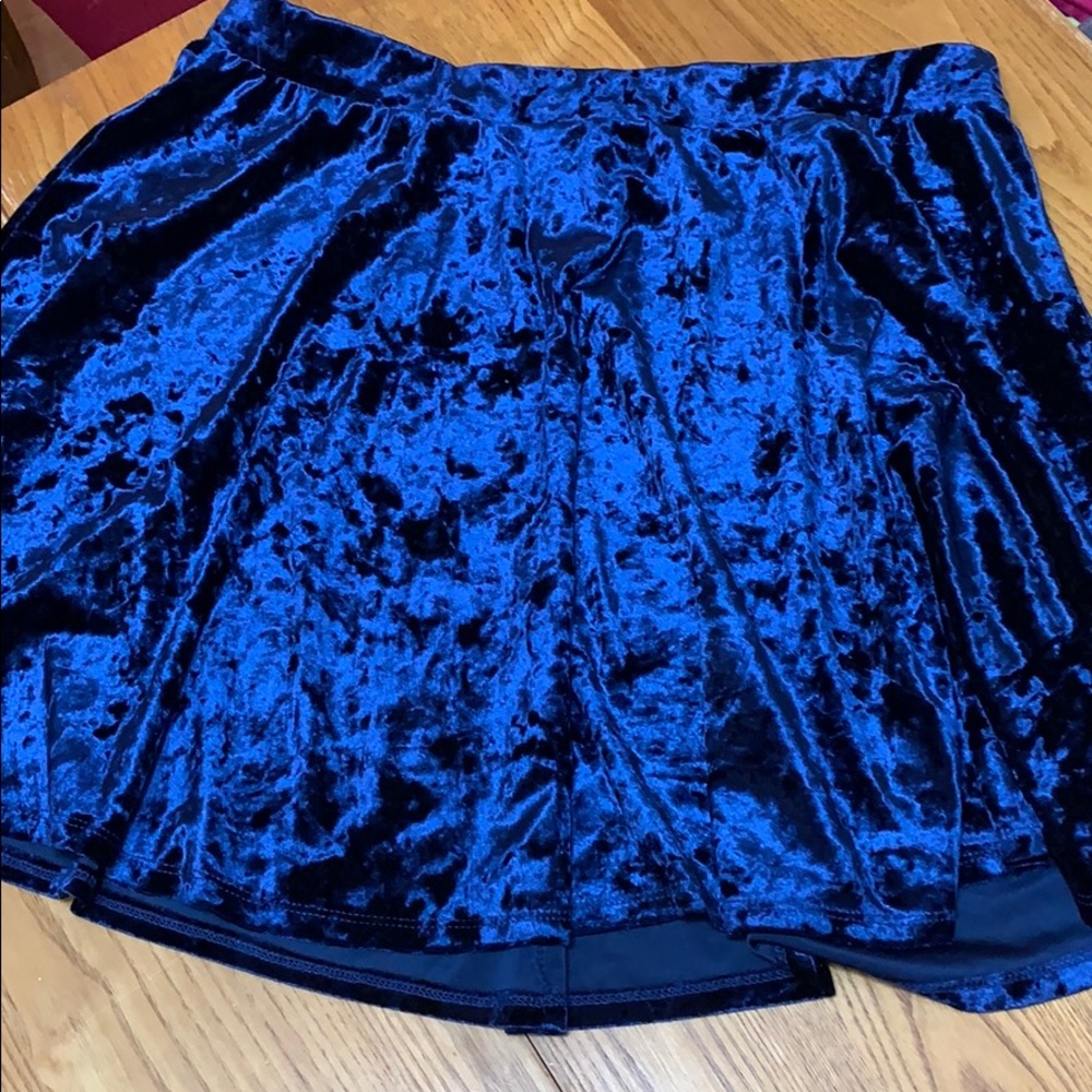 Forever 21+ Blue Velvet Skirt!